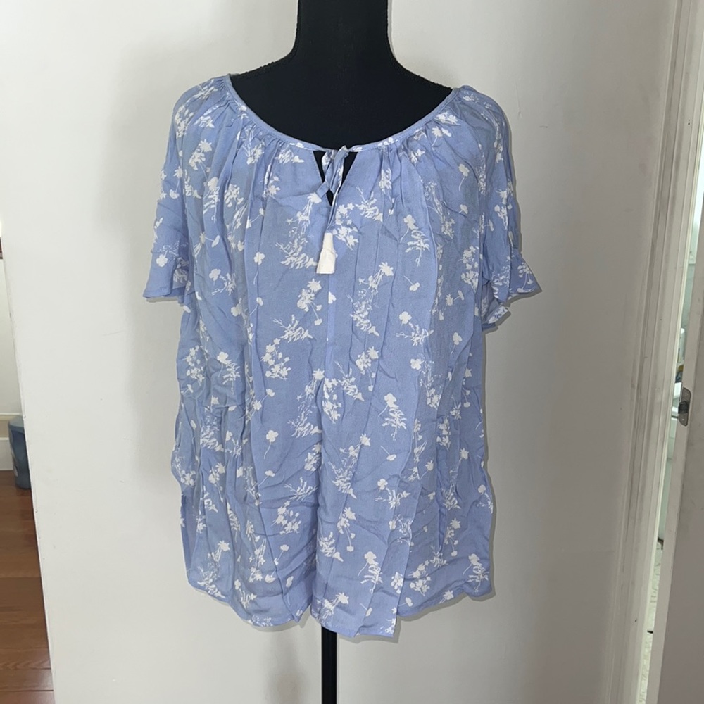 Women tops size 16